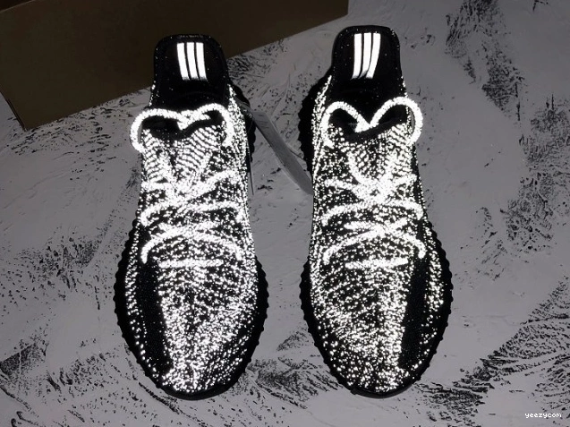 350 - Yeezy (Reflective) Boost Static FU9007 Adidas Black V2 0813